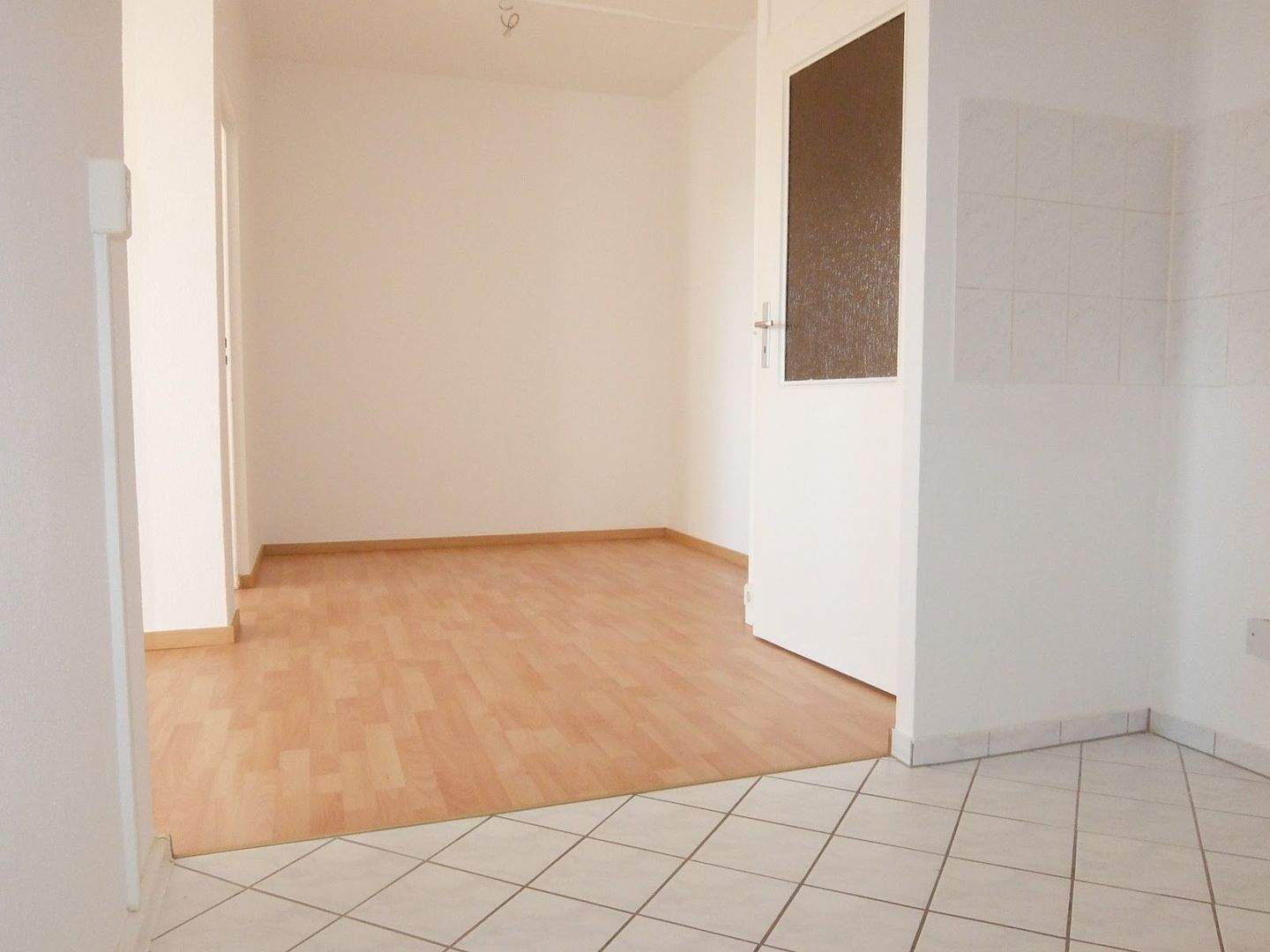 Einziehen im Frühling: Mietfrei starten oder Gutschein sichern – Chemnitz – Vorschaubild 6