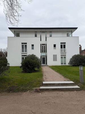 Großzügige Wohnung in ruhiger Lage von Hamburg-Sasel – 22395 Hamburg – Vorschaubild 2