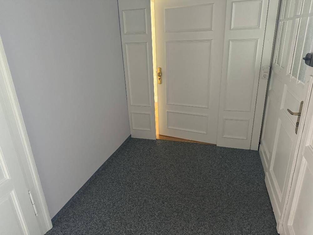 Geräumige 3-Zimmer-Wohnung / Büro mit großem Tageslichtbad – Chemnitz – Vorschaubild 9