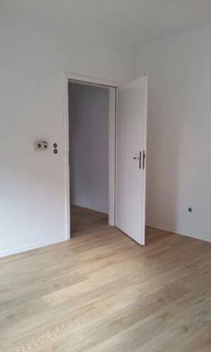 2 Zimmer Wohnung, Küche, Bad, ca. 52 qm – 34117 Kassel – Vorschaubild 6
