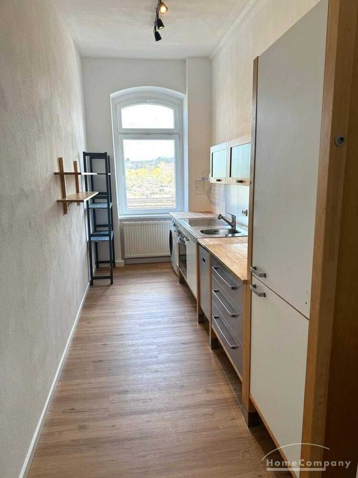 22884 HomeCompany Dresden Möbliert/Furnished 2-Zimmer Wohnung in Dresden-Neustadt max. 4 Personen – 1097 Dresden – Bild 1 von 9
