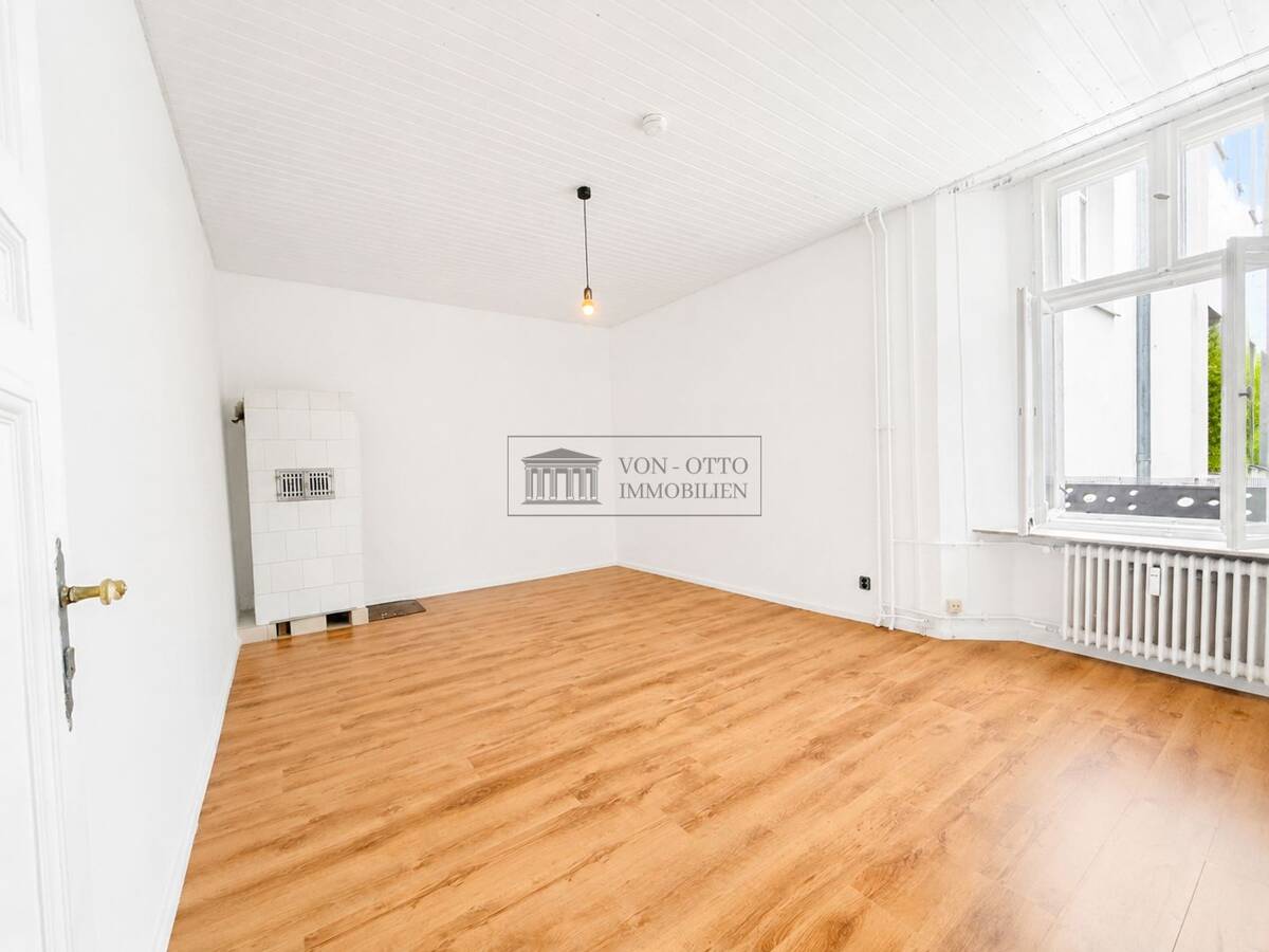 Charmante Altbauwohnung mit vielseitigem Potenzial – 12163 Berlin – Bild 1 von 8