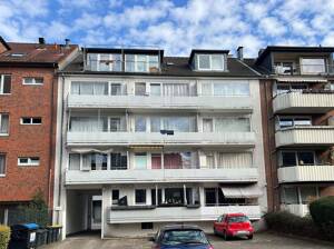 Zentrale und ruhig in Wandsbek mit PKW Stellplatz von privat