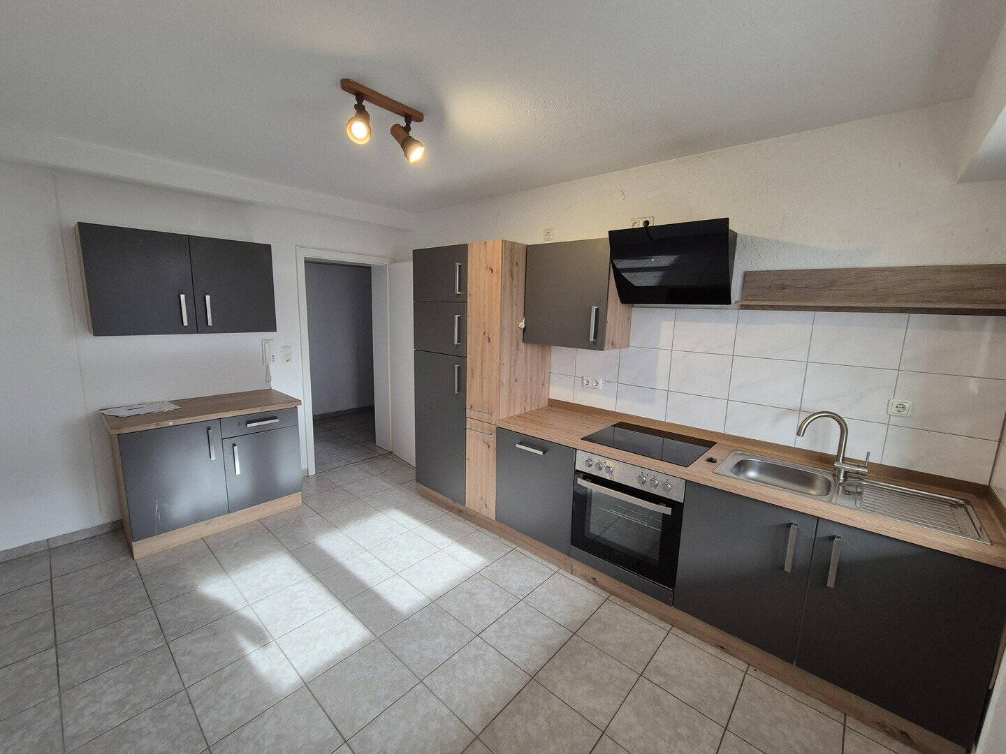 Sehr schön geschnittene 3,5-Zimmer-Erdgeschosswohnung in Sinntal.