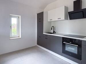 Charmante Maisonette-Wohnung mit neuer Einbauküche und Dachterrasse in Kreyenbrück – 26133 Oldenburg – Vorschaubild 5