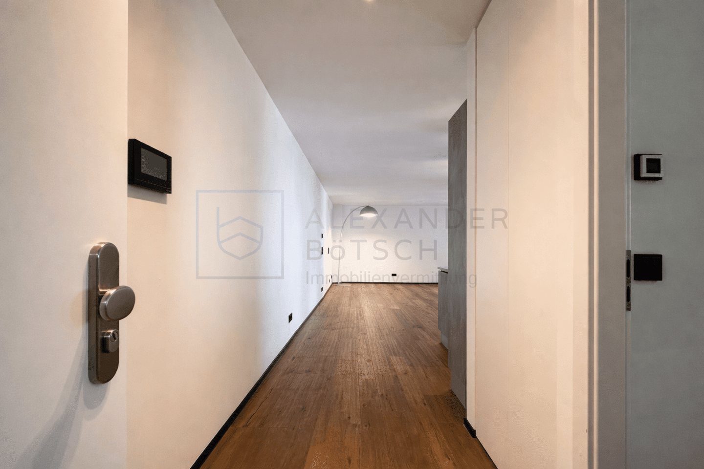 2-Zimmer Wohntraum im Glockenbachviertel – München – Vorschaubild 2