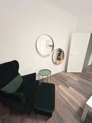 Modern möblierte 2-Zimmerwohnung / Vollbad / Internet / Waschmaschine /nur für eine Person! Inklusvmiete 1.300,00 € monatlich/ ab sofort frei ! – 20099 Hamburg – Vorschaubild 5