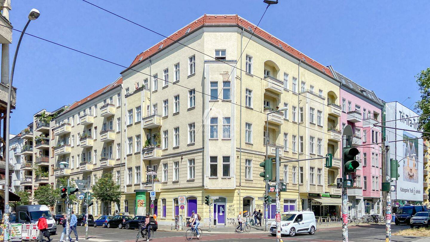 2 ZIMMER IN ATTRAKTIVER KIEZ-LAGE | VORDERHAUS MIT BALKON | 3.OG OHNE AUFZUG | PROVISIONSFREI | – Berlin – Vorschaubild 7