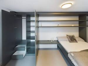 All-inclusive | Möblierte 1.5-Zimmer Maisonette mit Balkon | Maisonette Prime – 26122 Oldenburg – Vorschaubild 3