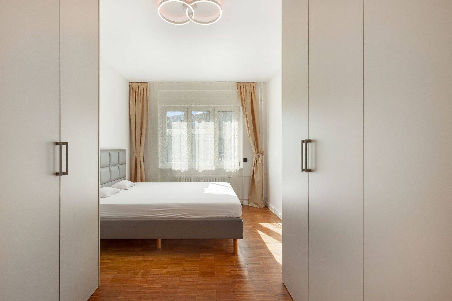 Bezugfreie 3-Zimmer-Wohnung am Schloss Charlottenburg inklusive im Kaufpreis enthaltener Garage – Berlin – Vorschaubild 7