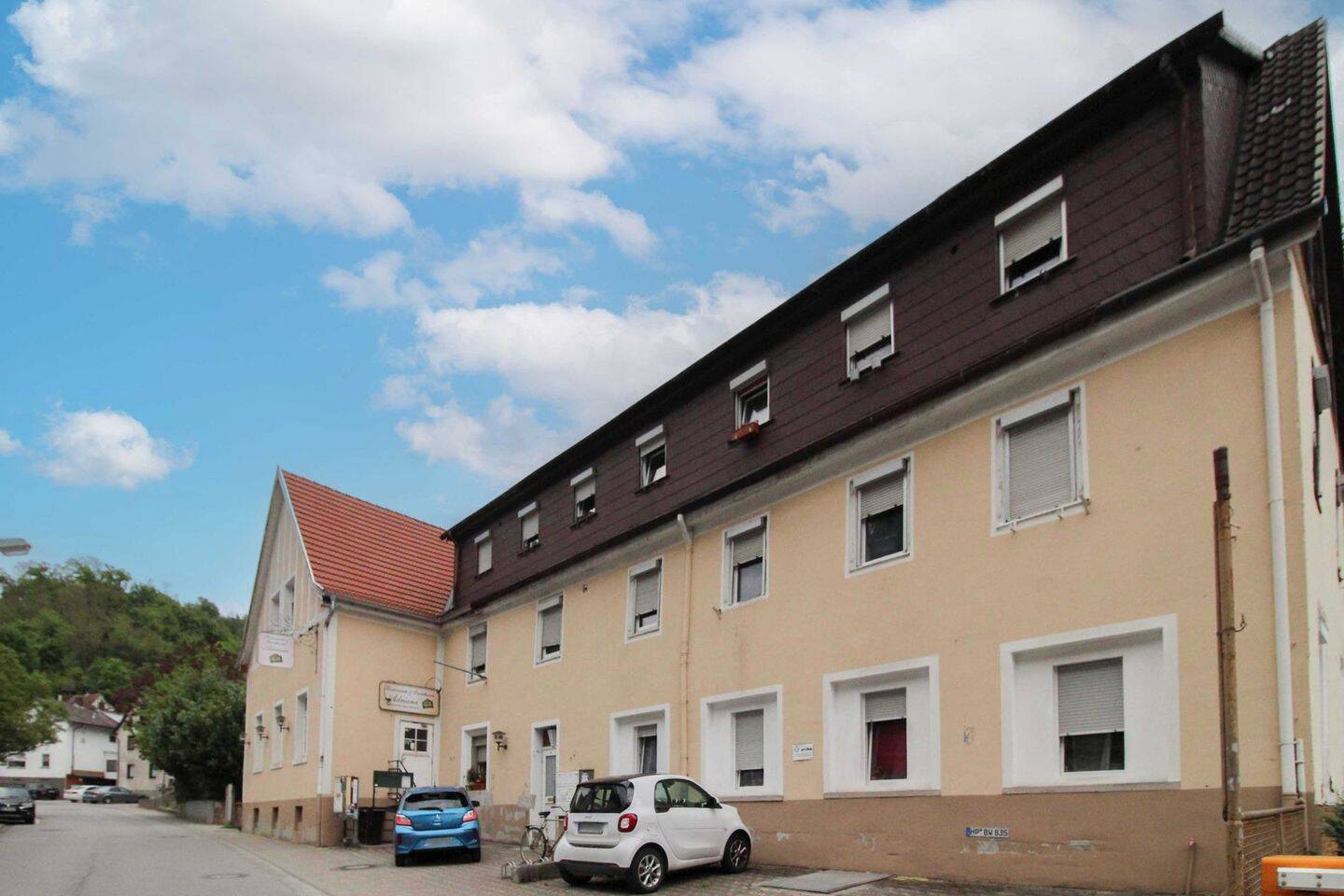 Ihr Investment: Vollvermietetes MFH mit 19 Einheiten und Top-Potenzial in Heppenheim (Bergstraße) – Heppenheim – Bild 1 von 9