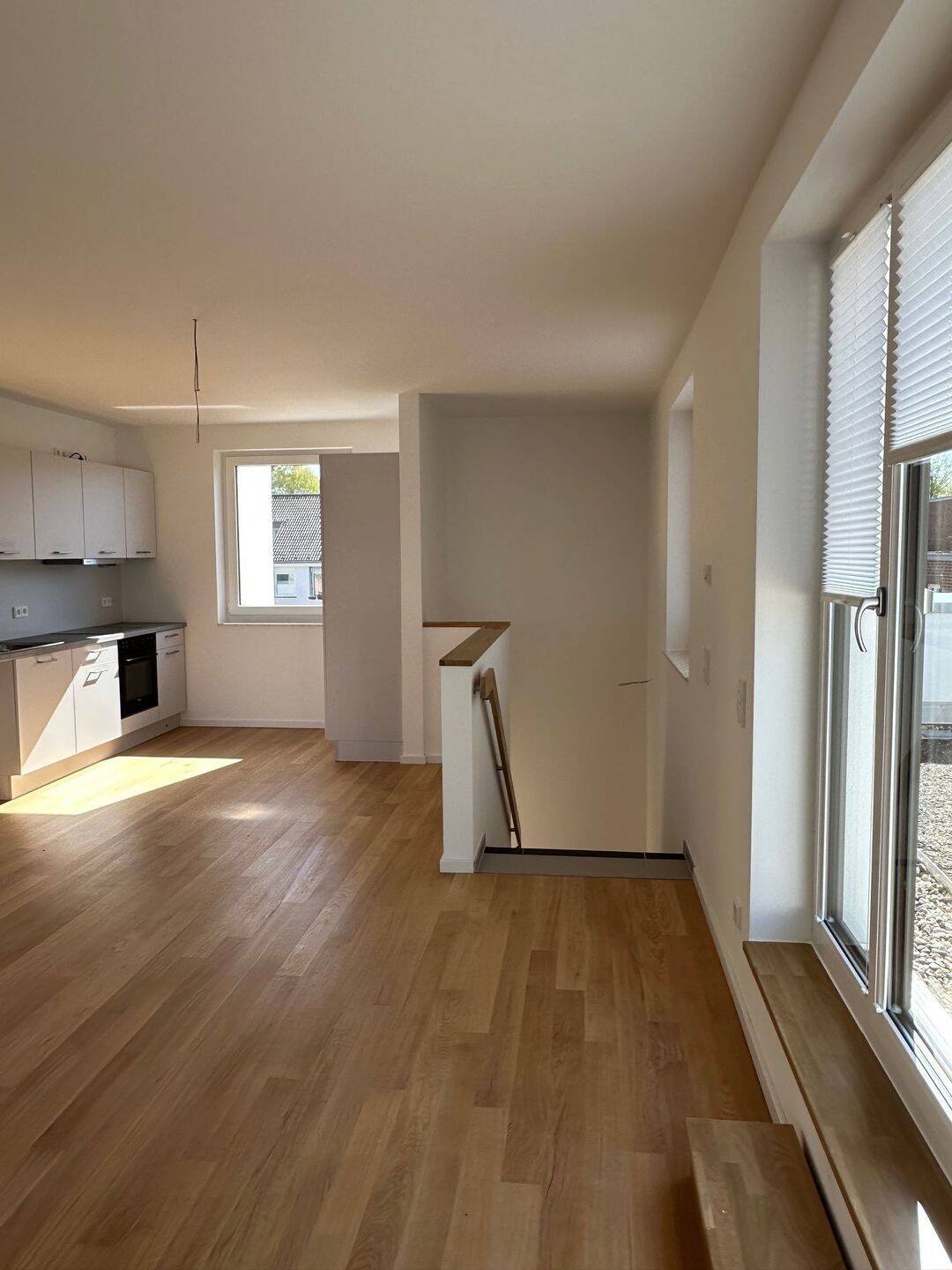 Neubau/Erstbezug – Lichtdurchflutete 3-Zimmer Staffelgeschosswohung mit Dachterrasse – Hamburg – Vorschaubild 3