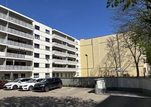 Familienglück im Wilhelmeck! Sonnige 4-Zimmer-Eigentumswohnung mit Balkon, Keller und Tiefgaragenstellplatz! – 39108 Magdeburg – Vorschaubild 5