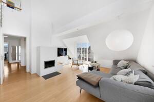 Design-Maisonette (Alleinige Etage) | KfW-A+, Galerie, Kamin | nahe S-Bahn Untermenzing – 80997 München – Vorschaubild 4