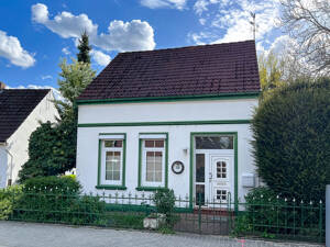 PURNHAGEN-IMMOBILIEN - Charmantes Einfamilienhaus in ruhiger Seitenstraße von Fähr-Lobbendorf!