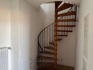 !!! Frisch renoviertes Maisonette-Juwel im Architekturdenkmal "Romeo" !!! – 70437 Stuttgart – Vorschaubild 9