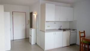 Gemütliche 1-Zimmer-Wohnung mit Tiefgaragenstellplatz in zentrumsnaher Lage Würzburg-Lengfeld – 97076 Würzburg – Vorschaubild 4