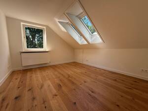 Home sweet Home - wunderbares 6-zimmriges Haus zur Miete in perfekter läge von Rissen – 22559 Hamburg – Vorschaubild 7