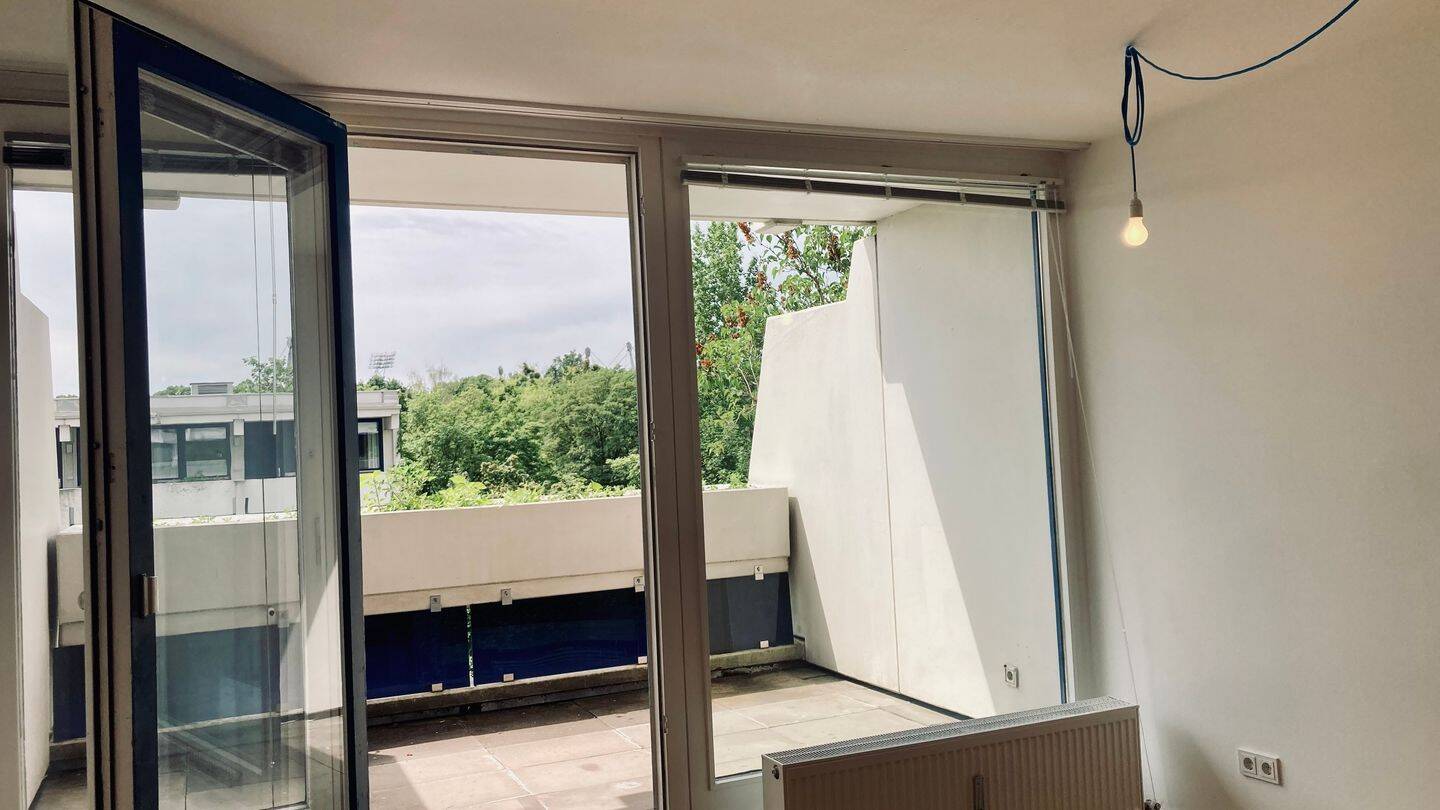 ruhiges nettes 1-Zi. -App. mit Blick in den Olympiapark am Ende der Connollystr. – München – Vorschaubild 5