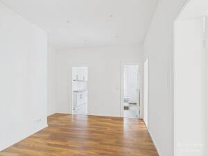 3 Zimmer Küche Bad im 1. Obergeschoss Nähe Ku'damm – 10629 Berlin – Vorschaubild 7