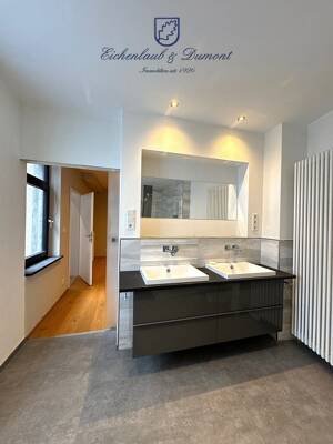 Hochwertig sanierte Maisonette-Wohnung auf dem St. Johanner Markt – 66111 Saarbrücken – Vorschaubild 6