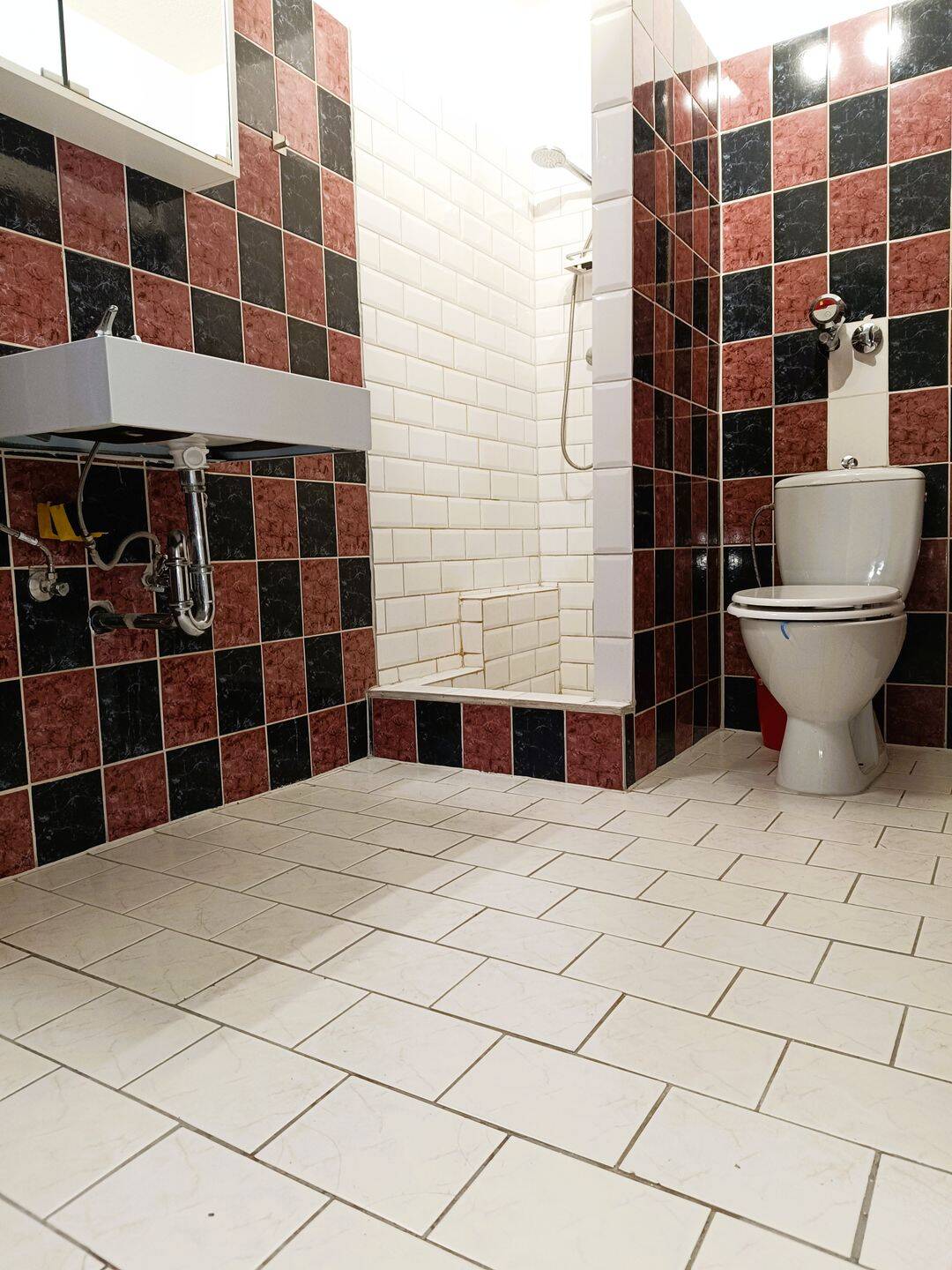 Bezugsfrei mit Balkon und Pkw-Stellplatz -Savignyplatz und Ku´damm im Wielandkiez- – Berlin – Vorschaubild 6