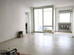Uni-Viertel: 2-Zmmer-Wohnung, West-Balkon, Aufzug, Garage, sofort verfügbar, tolle Lage – 86159 Augsburg – Vorschaubild 1
