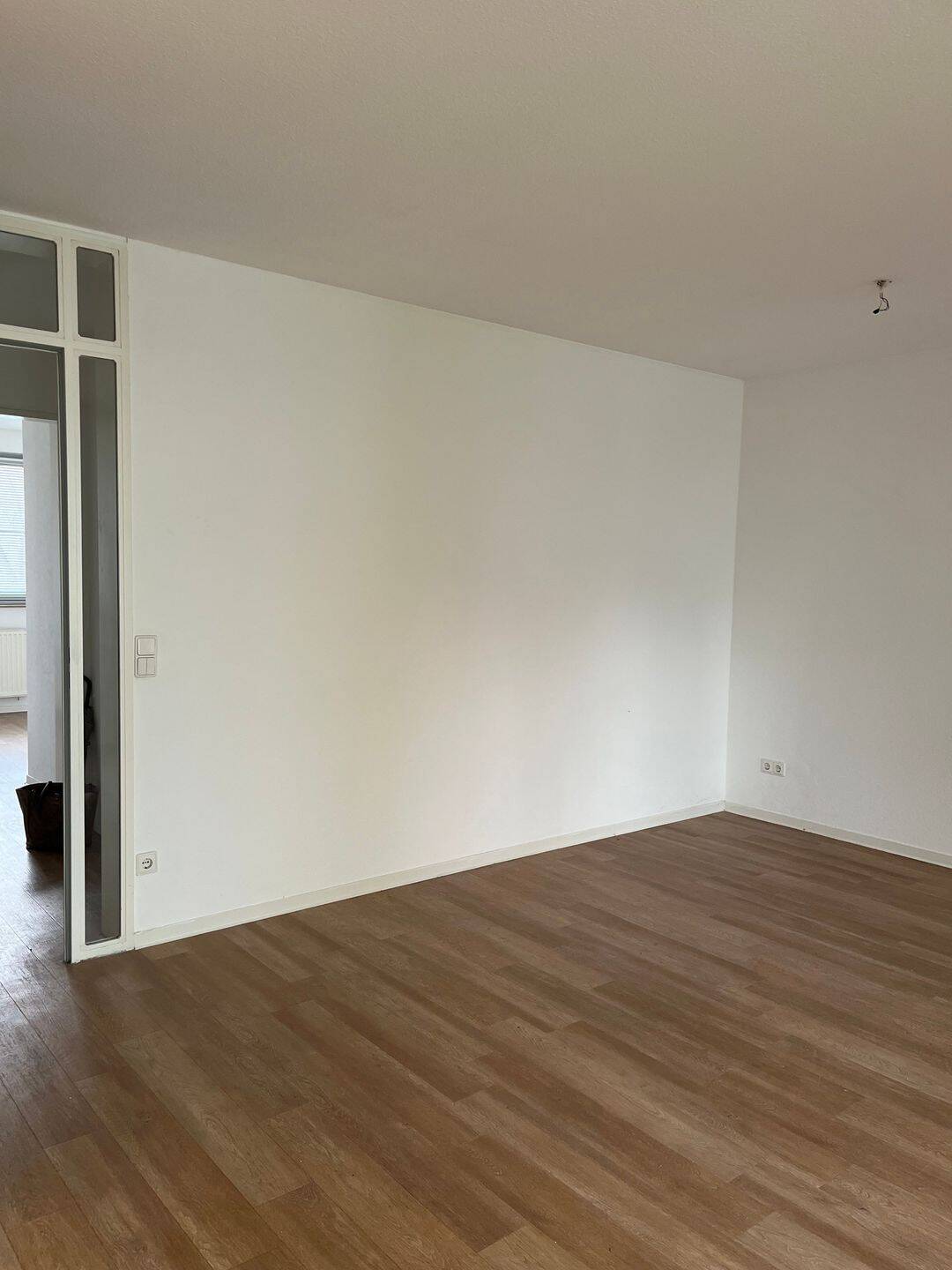 Helle 3-Zimmer-Wohnung mit Balkon! – Osnabrück – Vorschaubild 3