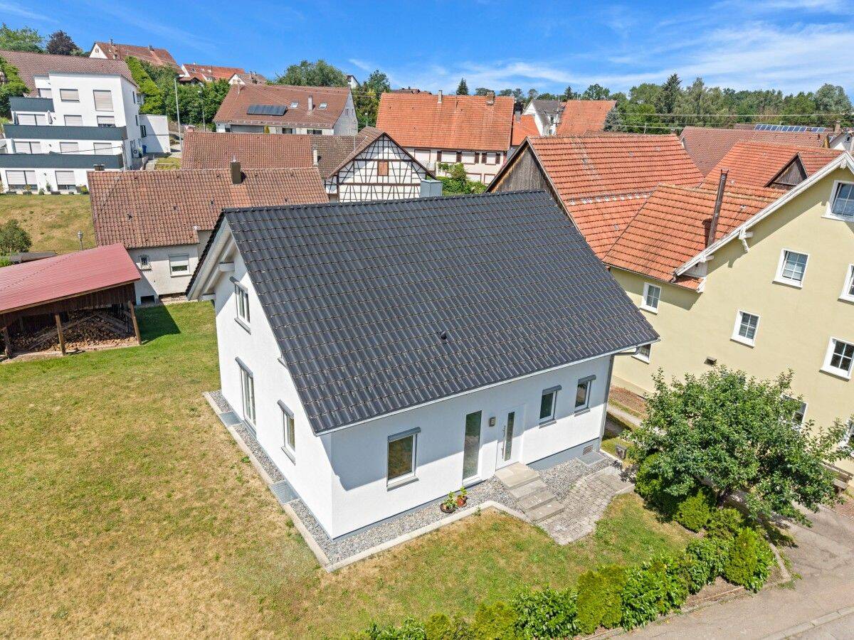 Traumhaftes, neuwertiges Einfamilienhaus in ruhiger Lage von Bisingen-Zimmern! – Bisingen – Vorschaubild 4