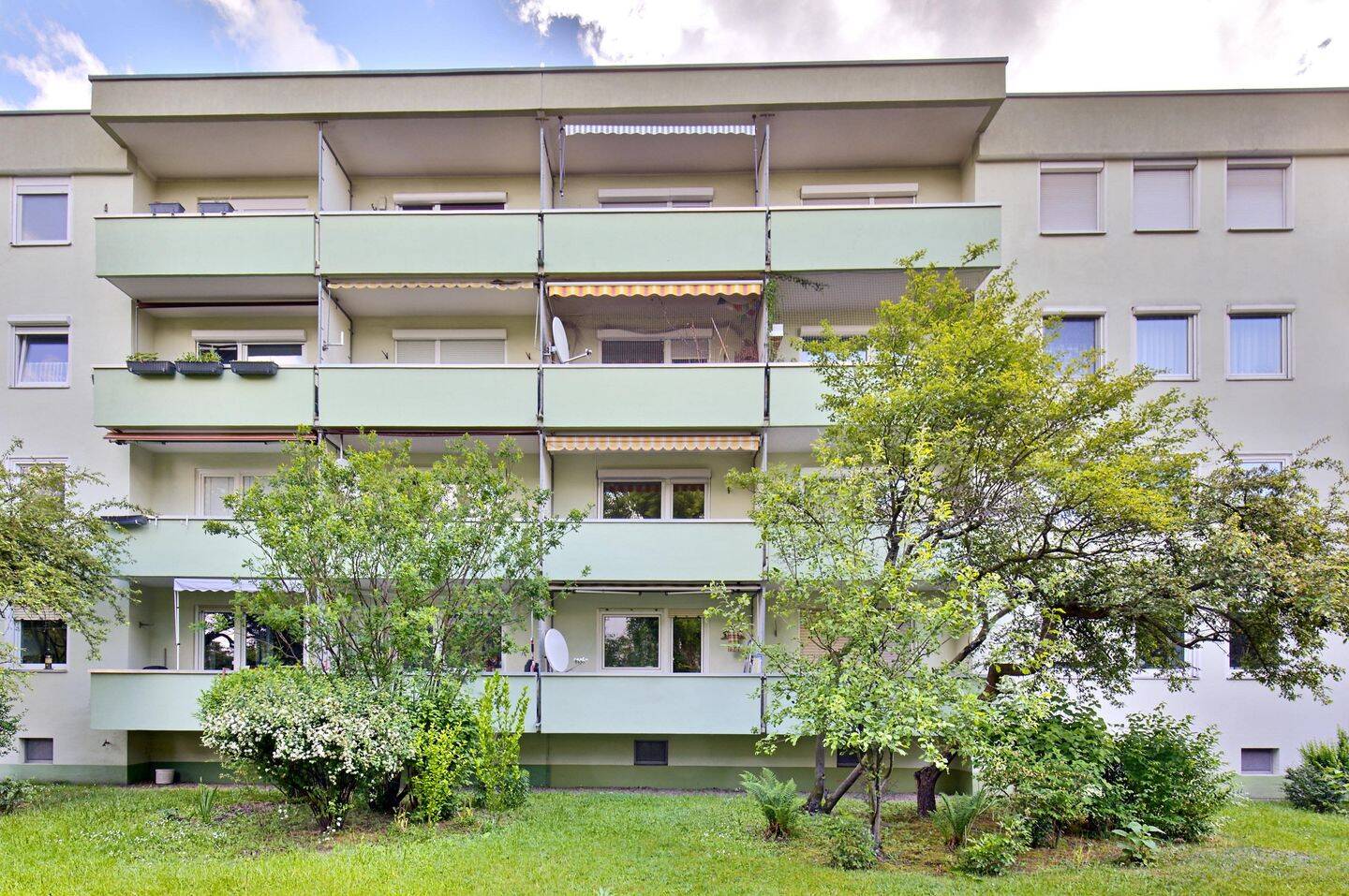 Volltreffer! Helle 2 Zi-ETW mit Balkon und Garage in Thon! – Nürnberg – Vorschaubild 2