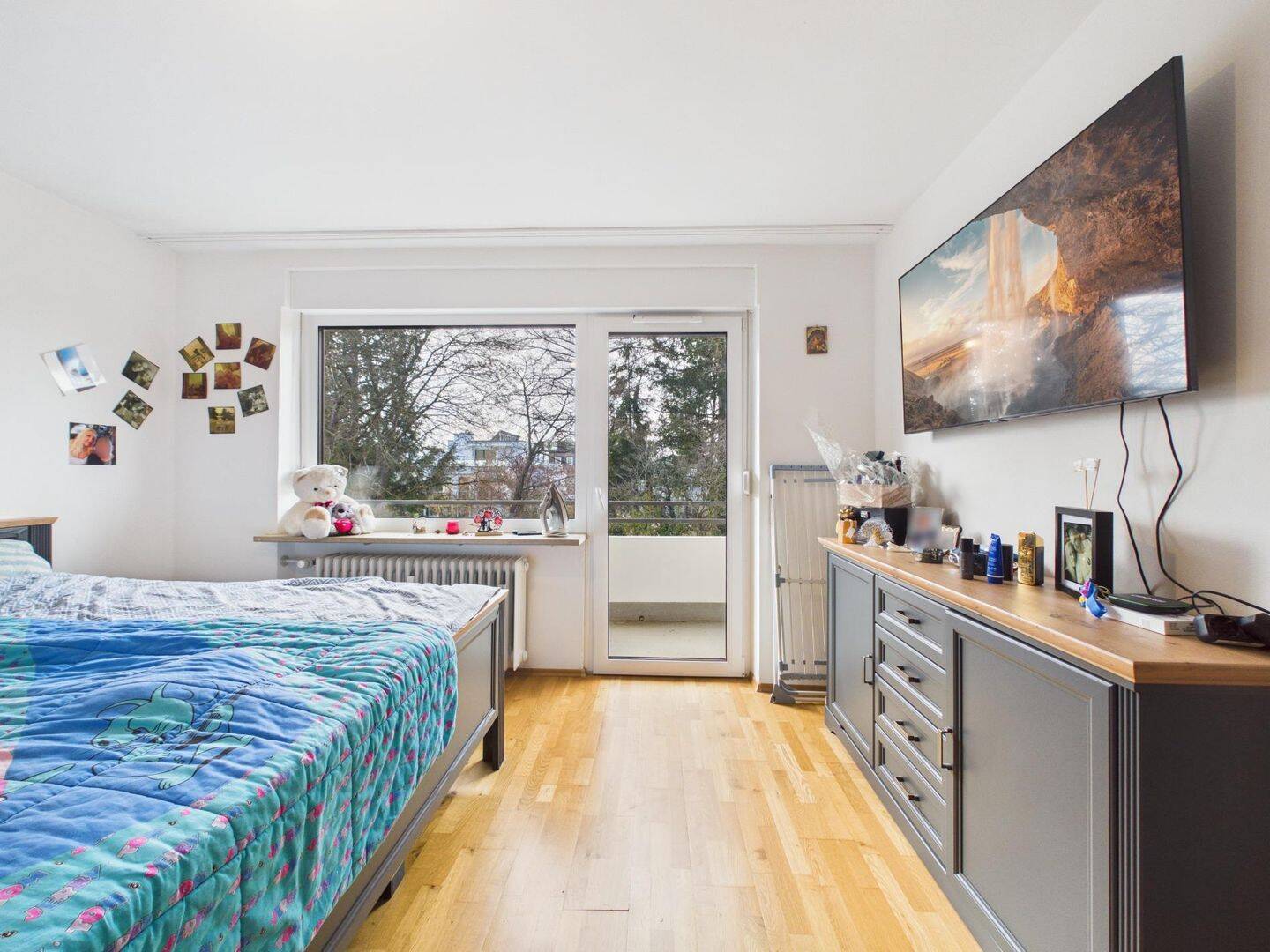 Sonnenlicht, Ruhe und Wohnkomfort - 2,5 Zimmer mit Balkon – München – Vorschaubild 4