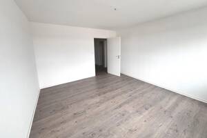 Traumhafter Ausblick! Sofort freie 2-Zimmer-ETW im 15. OG mit verglastem Balkon und Außenstellplatz – 70565 Stuttgart – Vorschaubild 9