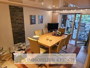 Gepflegtes Reihenmittelhaus mit gepflegtem Garten, gemütlichem Wintergarten, Gartenhaus & Garage – 28325 Bremen – Vorschaubild 7