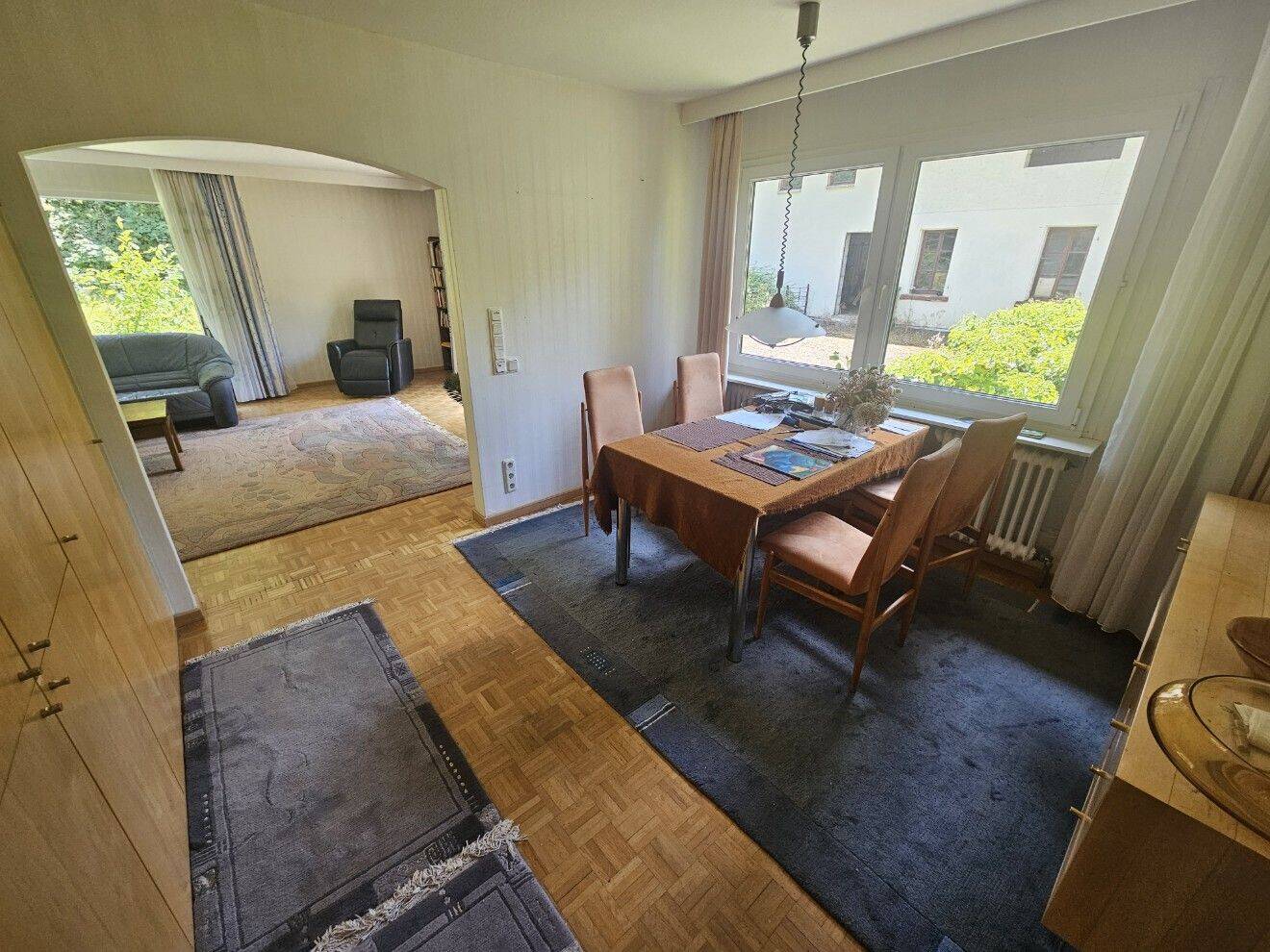 freistehendes Einfamilienhaus in traumhafter Lage im Grünen in Saarbrücken-Triller – Saarbrücken – Vorschaubild 4
