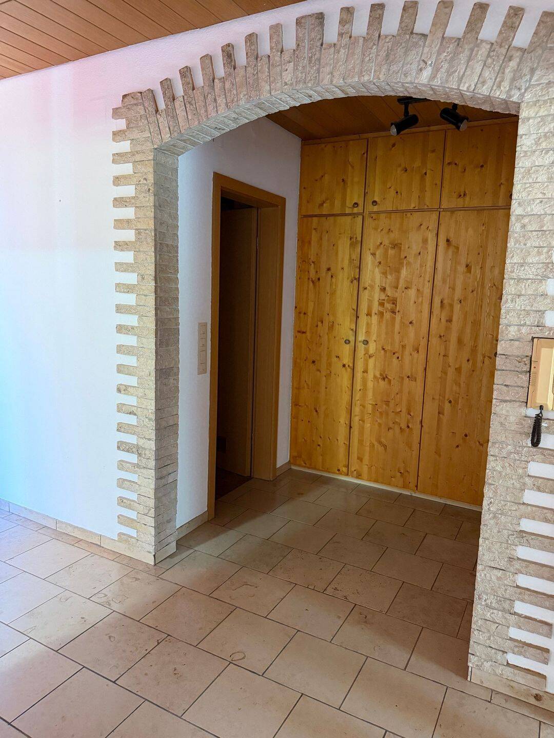 Schöne 2 Zimmer Wohnung mit Terrasse und Garten **keine WG möglich** – Würzburg – Vorschaubild 5