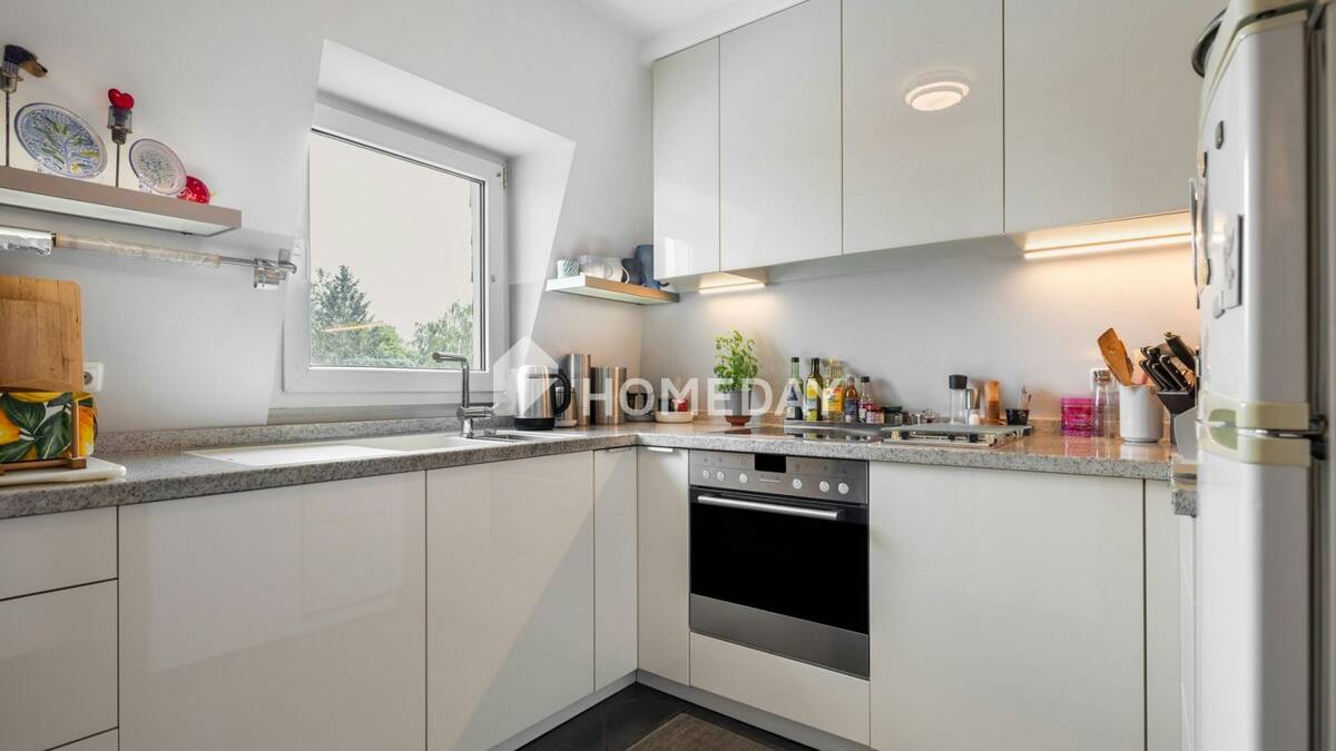 Charmante 3-Zimmer-Wohnung mit Balkon, EBK & Dachbodennutzung in Frankfurt-Heddernheim – 60439 Frankfurt am Main – Bild 1 von 9