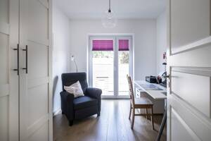Modernes Penthouse mit Dachterrasse, Licht und Linie – 22455 Hamburg – Vorschaubild 9