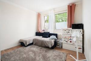 Bezugsfrei ab Oktober: 3-Zimmer-Maisonette in Bremen-Gröpelingen für nur 99.000 € – 28237 Bremen – Vorschaubild 4