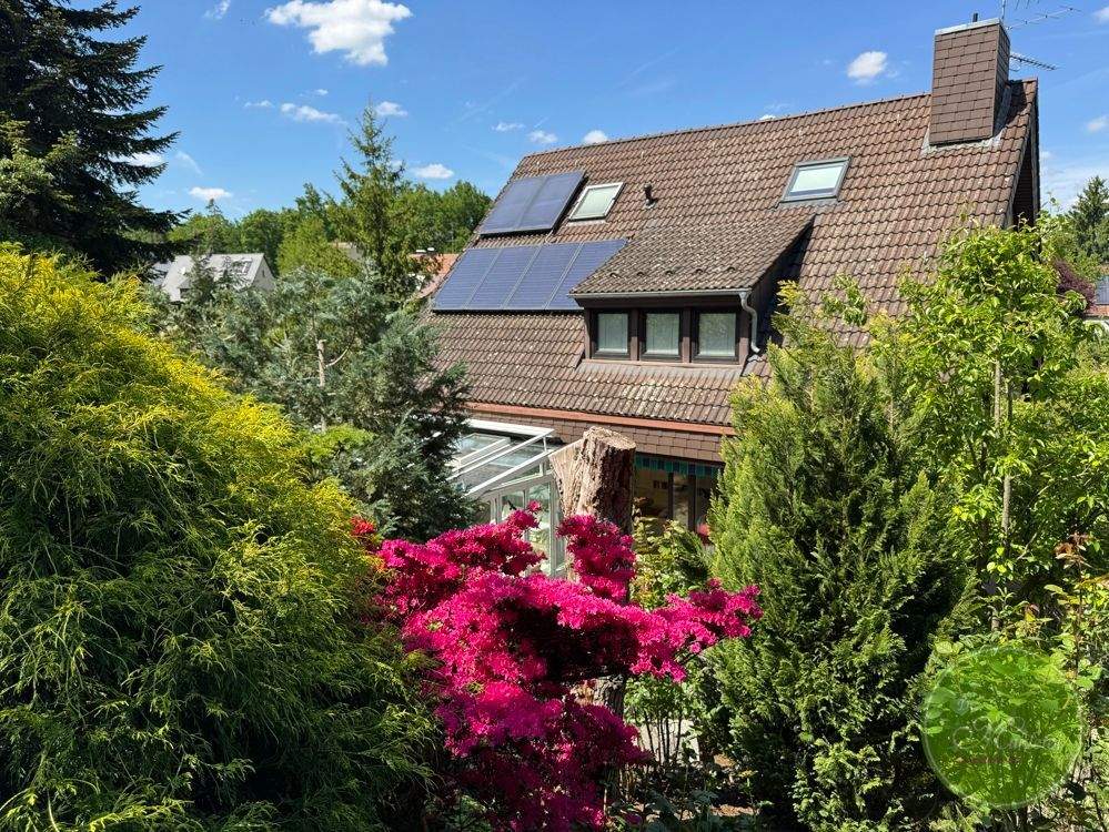 ** IHR Traum vom Eigenheim ** 7 Zimmer ** traumhafter Garten ** Schwimmteich ** Solar ** 3 Garagen * – Nürnberg – Vorschaubild 4