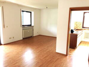 Toplage - Ingolstadt - "Altes Westviertel" 2 ZKB mit Balkon und Garage – 85049 Ingolstadt – Vorschaubild 3