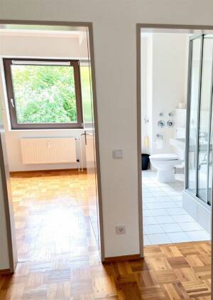 Wohnen im Geistviertel. Geschützter Balkon, neue Fenster, Stellplatz. – 48153 Münster – Vorschaubild 4
