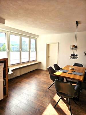 KS Mitte/West, lichtdurchflutete ehemalige Chefwohnung – 34117 Kassel – Vorschaubild 4
