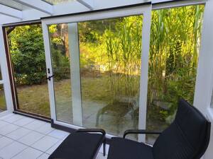 Wonderful furnished Flat with Pateo, Garden and Sauna - Wunderschöne zweieinhalb Zimmerwohnung mit eigenem Garten, Wintergarten, Sauna