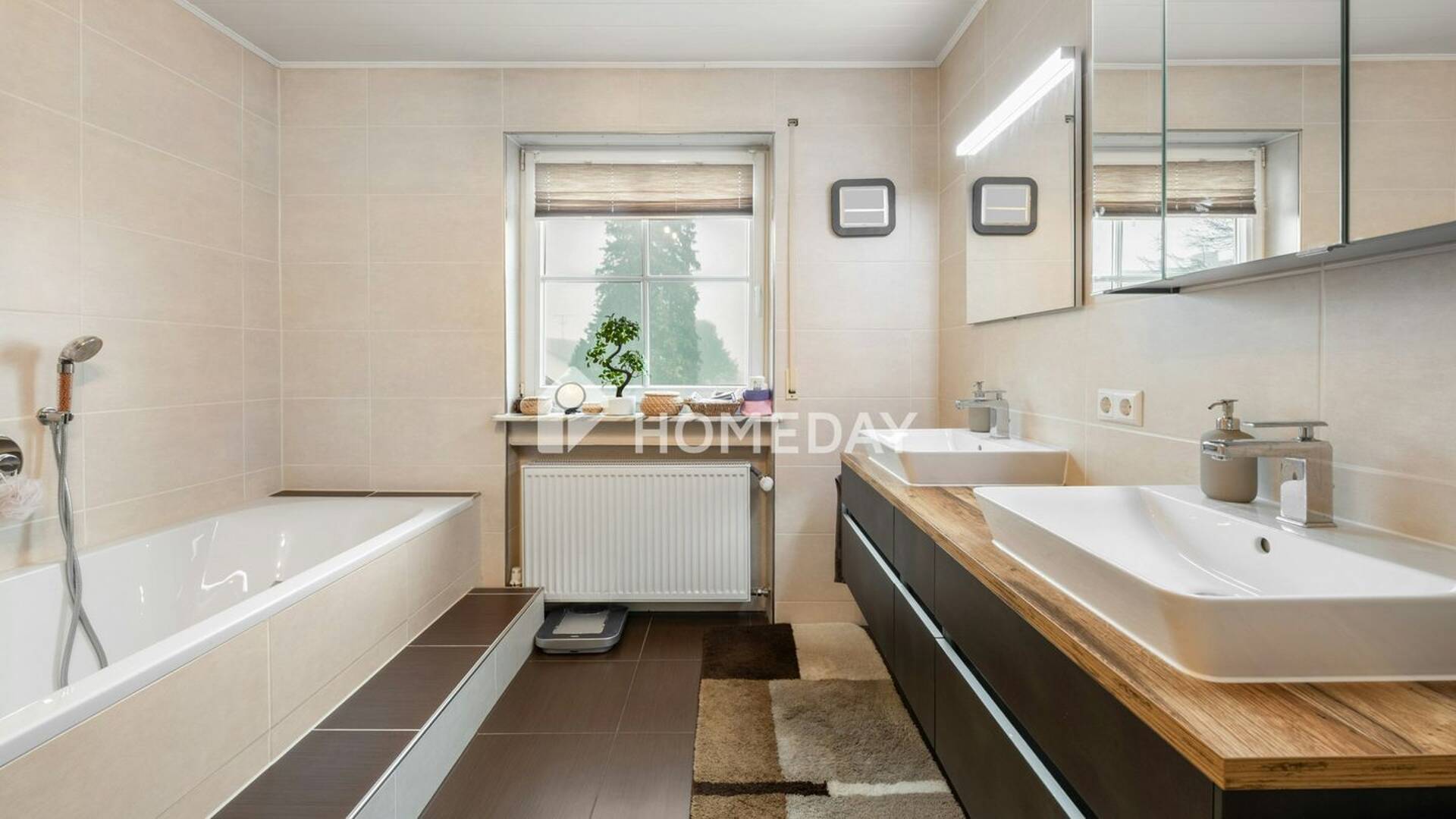 Haus in 89257 Illertissen mit 267 m² kaufen