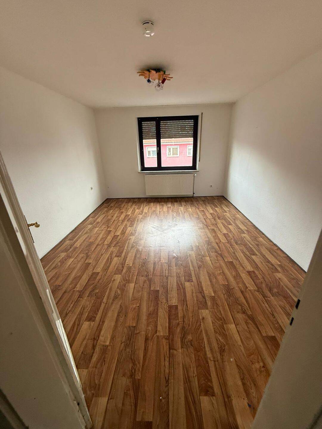 Zentral Wohnen mit Balkon