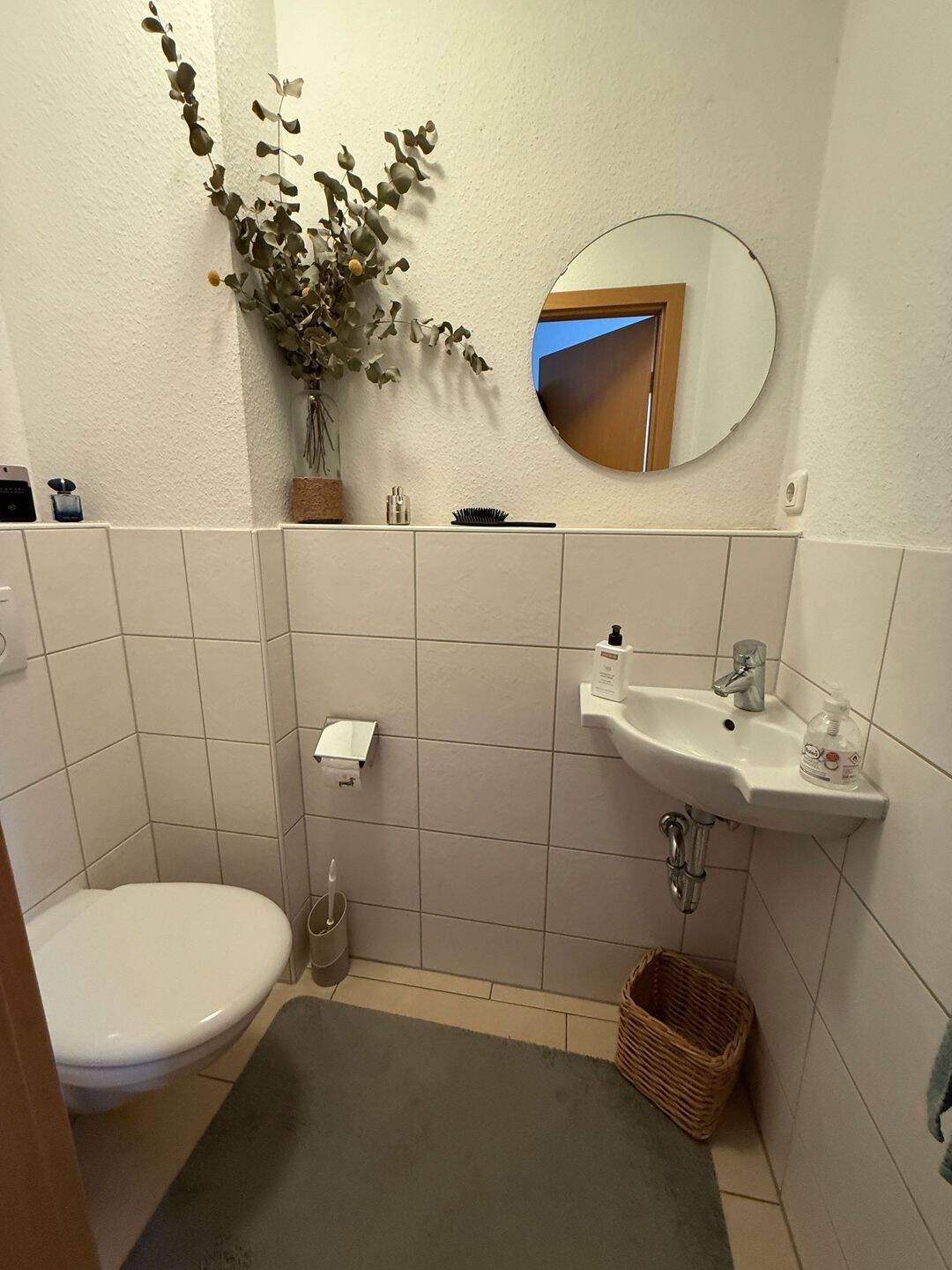Ihr neues Familienzuhause in Widdersdorf – moderne Doppelhaushälfte mit Garten und Dachstudio – Köln – Vorschaubild 3