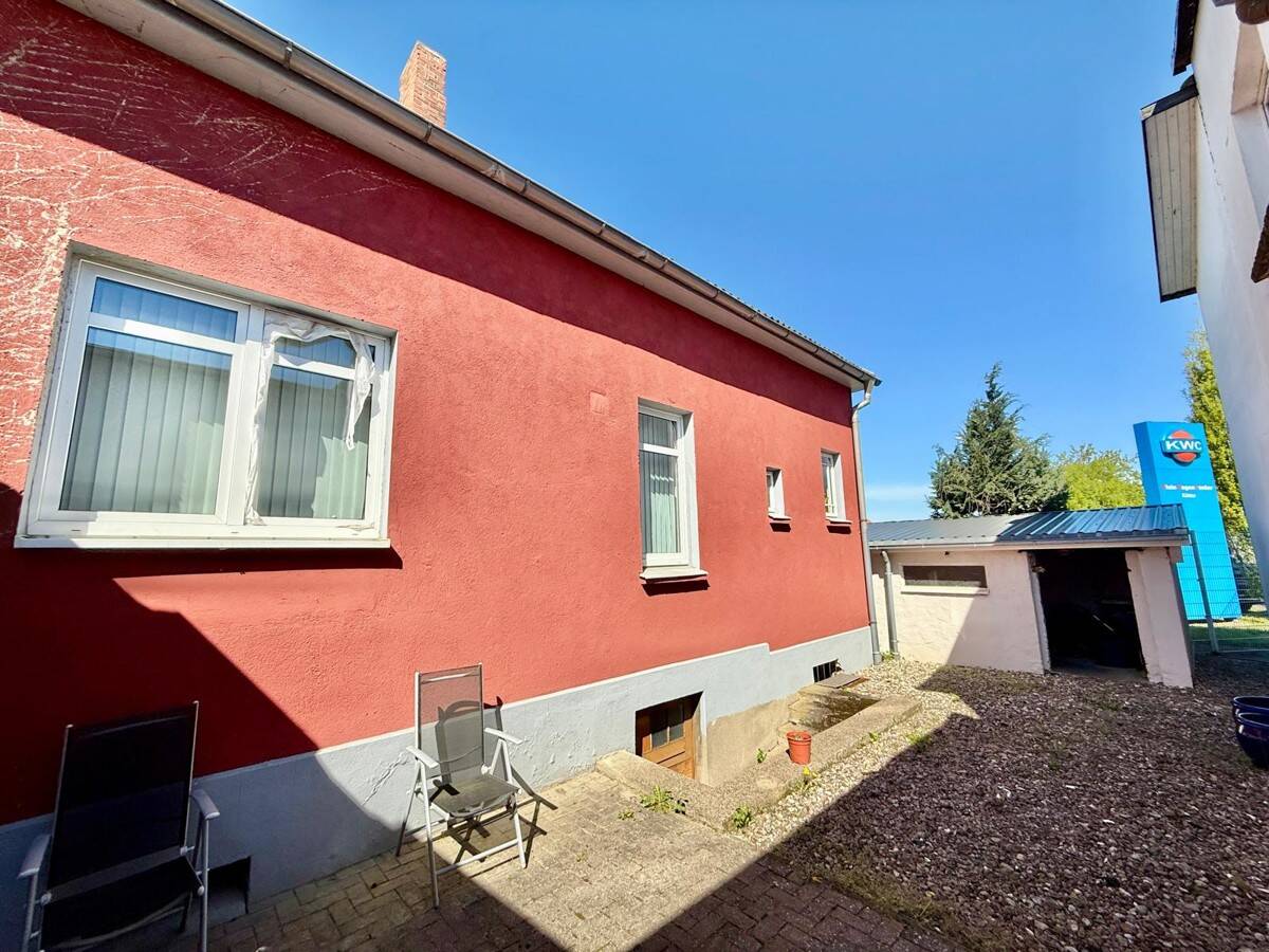 HORN IMMOBILIEN++ Neubrandenburg, Wohn- und Geschäftshaus in guter Lage, mit Keller und Stellplatz – Neubrandenburg – Vorschaubild 2