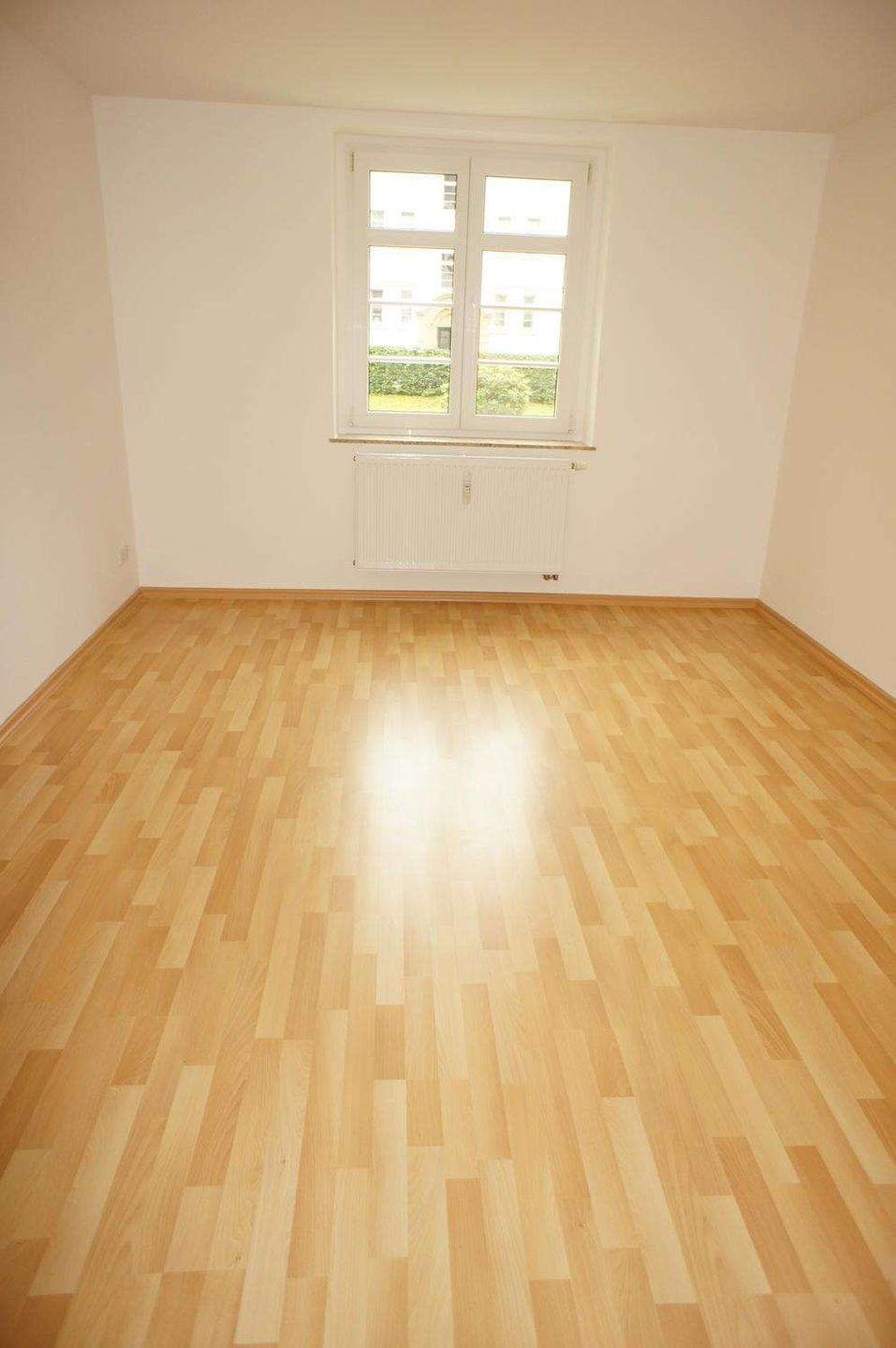 Am Heimgarten / große Küche / Bad mit Fenster – Chemnitz – Vorschaubild 2