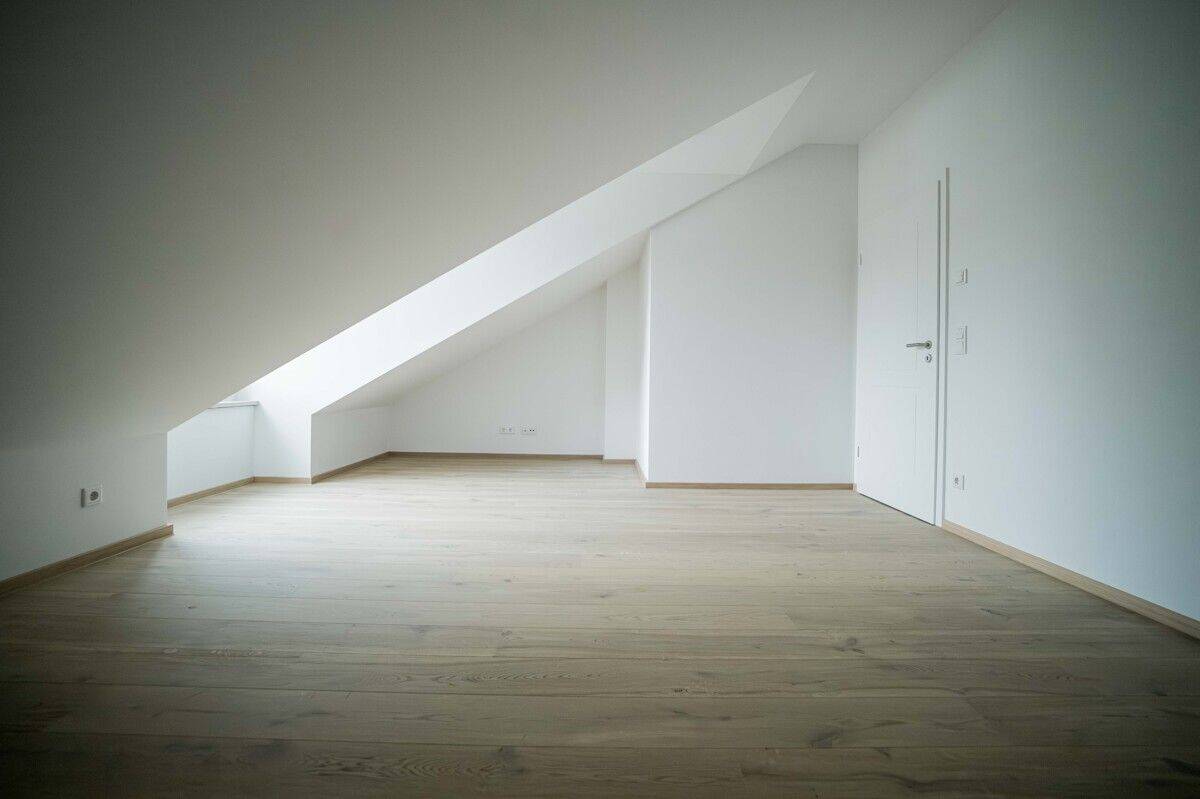Erstbezug: Gemütliche Dachgeschosswohnung in bester Lage – Regensburg – Vorschaubild 8