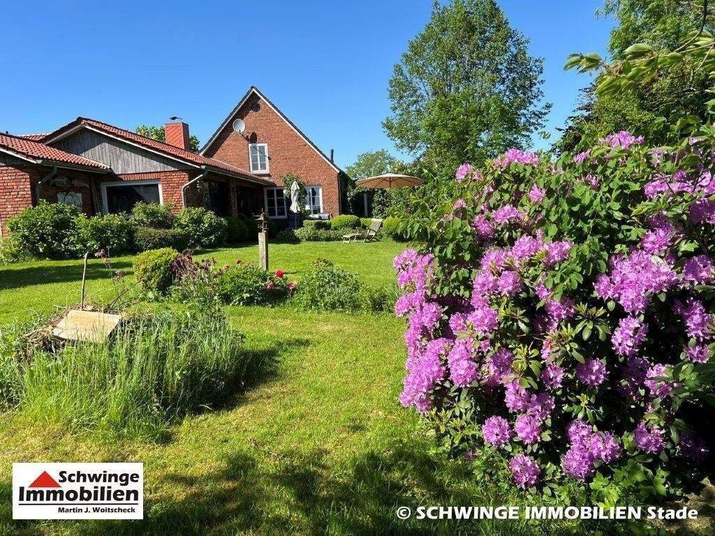 Einziehen und Wohlfühlen: 130 m² Landhaus in Krummendeich an der Elbe zu verkaufen. – Krummendeich – Vorschaubild 2